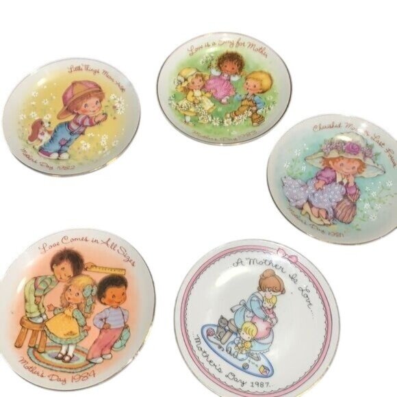 Set Of 5 Avon Mothers Day Collectible Plates By Joan Walsh Anglund 1981-1987 - Picture 1 of 14